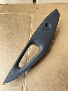 2020-2025 TOYOTA COROLLA SE LE DRIVER SIDE REAR DOOR WINDOW SWITCH - Picture 1 of 4