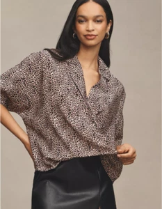 NWT The Dylon Animal Print Short-Sleeve Wide-Placket Top Size US M - Picture 1 of 4