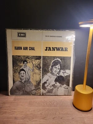 Bollywood vinyl LP record. 1965, ANGEL KAHIN AUR CHAL & JANWAR lata mangeshkar - Image 1 of 4