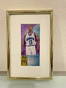 Bobby Phills Charlotte Hornets #13 Parole di Saggezza Memento incorniciato - Foto 1 di 3