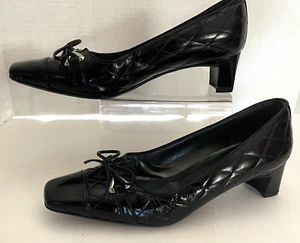Stuart Weitzman Quilted Black Patent Leather Square Cap Toe Women's 7 M Shoes - Picture 1 of 7