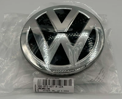 Fit For Volkswagen VW Grille Emblem Arteon Golf Family 2015-2021 3G0853601-A-JZA - Image 1 of 4