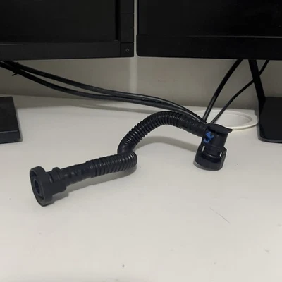 捷豹 S 型阀盖进气呼吸软管 2003 - 2008 4.2L V8 — 第 1/4 张图片