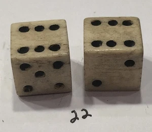 Authentisches Vintage Paar Knochen (Rinder) Würfel 9/16 Zoll - Bild 1 von 4