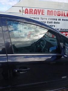 VAUXHALL ZAFIRA B DRIVER SIDE FRONT DOOR GLASS WINDOW RIGHT FRONT 2005-2013 - Picture 1 of 4