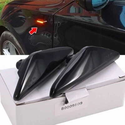 2 pezzi frecce laterali a LED nere per BMW Serie 3 E46 Coupè Cabrio 2003-2007 IT - Immagine 1 di 4