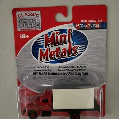 Mini Metals HO Scale International IH R-190 red undecorated Delivery Truck  - Image 1 of 2