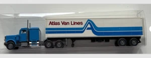 E44 WIKING 1:87 camión EE. UU. Atlas Van Lines maleta talla EE. UU. Peterbilt Ko talla - Imagen 1 de 7