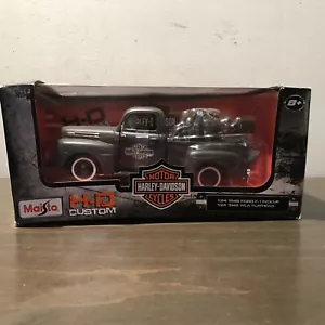 Maisto H-D Custom Harley Davidson 1948 camioneta Ford F1 y 1942 WLA Flathead 1:24 - Imagen 1 de 7
