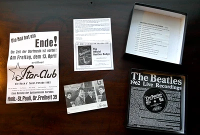 THE BEATLES 7 INCH BOX SET 1962 LIVE RECORDINGS - LTD NUMBER BOX - COMPLETE ! - Image 1 of 4