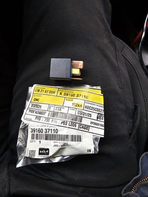 Cooling Fan Relay For 2014 Kia Soul 1.6 Engine  - Image 1 of 4