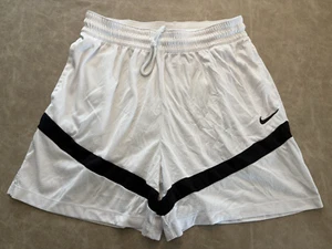 Nike Youth Large White & Black Basketball Shorts - Picture 1 of 6