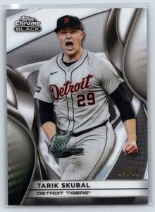 2025 Topps Chrome Black Baseball Tarik Skubal #89 White Refractor /10 - Picture 1 of 2