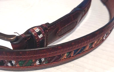 De colección. Cinturón de cuero genuino Columbia Sportswear 40 incrustaciones de tela 11CO0247 marrón Foto 1 de 4