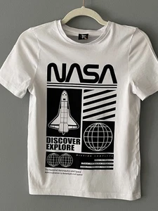 NASA T Shirt Boys Age 9-10 White Spaces Rocket Short Sleeved - Picture 1 of 5