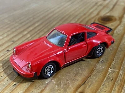 TOMY TOMICA F1 PORSCHE 930 TURBO IN RED 1979 - UNBOXED - Image 1 of 4
