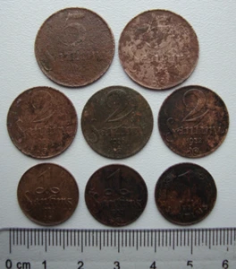 Lot of 8 Latvia 1 2 5 Santimi 1922 1926 1932 1937 Bronze Coins D2 - Picture 1 of 7