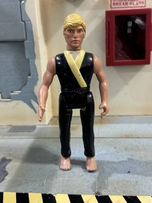 Figura de colección 1986 Karate Kid Johnny Lawrence Remco Cobra Kai brazo acción Foto 1 de 4