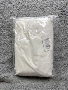 Room Essentials Waterproof Fitted Mattress Protector - Full Size (54in X 75in) - Bild 1 von 4