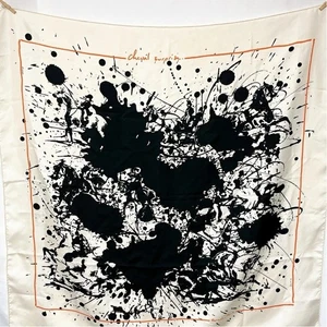 Hermès Carré 90 Seidentuch Unerwartetes Pferd weiß gebraucht ohne Karton - Bild 1 von 9