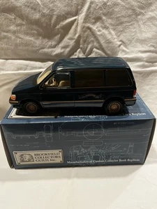 1994 Brookfield Collectors Guild Plymouth Voyager Green Promo Car With Gold Pkg - Picture 1 of 5