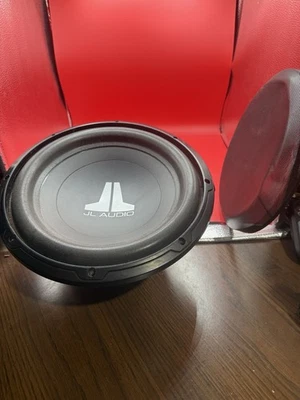 Subwoofer para automóvil JL Audio 12W0V3 12 pulgadas unidireccional no cerrado 300 vatios RMS probado Foto 1 de 4