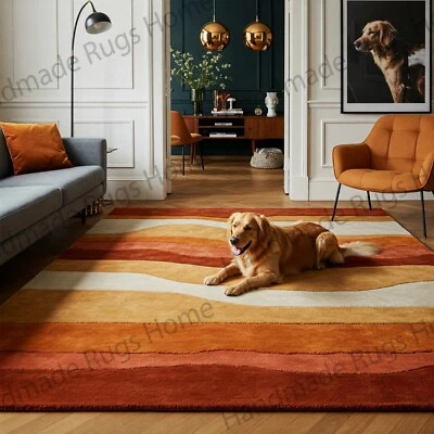 Alfombra moderna acolchada a mano moderna ondas abstractas en tonos cálidos alfombra colorida Foto 1 de 4