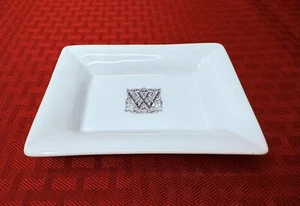 Porcelain White Soap Dish w/ Black "W" Monogram 5x3.75 inch by Eli Vero London - Picture 1 of 7