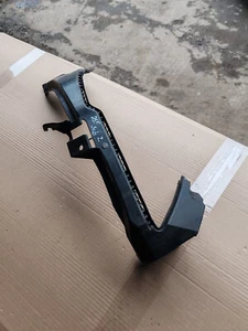 2011 SUBARU LEGACY MK5 RIGHT HEADLIGHT SUPPORT BRACKET - Picture 1 of 3