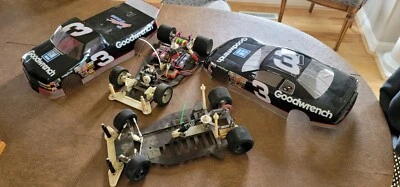 *TWO *Team Associated RC 10L Graphite pan cars & two Dale Earnhardt #3 bodies - Image 1 of 4