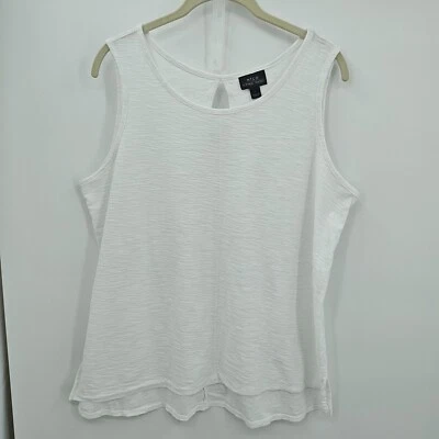 Camiseta Top Nomadic Traders Blanca Talla Grande Sin Mangas con Cerradura Trasera Foto 1 de 4