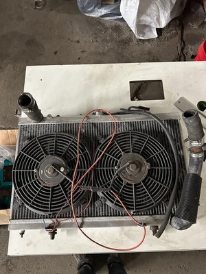 Radiador de rendimiento de aluminio de 2 filas para 95-98 240SX S14 SR20/SR intercambiable Silvia MT Foto 1 de 4