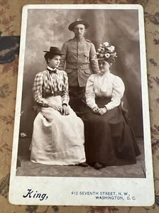 Vtg Cabinet Card Soldier W/ Sisters By King Of Washington DC - Picture 1 of 1