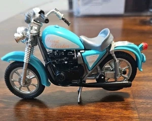 Vintage  'Super Bikes' 1:18 RAVE MASTER 1000cc Motorcycle Toy S6 - Picture 1 of 3