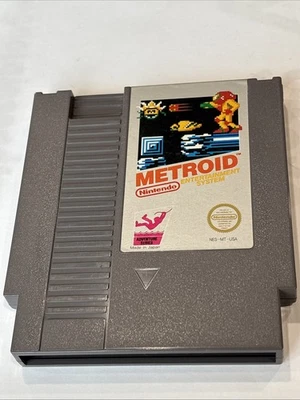 Metroid Nintendo NES Cartridge + Plastic Case Tested & Working - Image 1 of 4