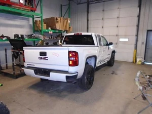 Chassis ECM Body Control BCM Fits 18 SIERRA 1500 PICKUP 567700 - Picture 1 of 12