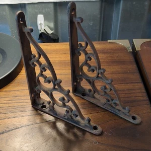 Horse Stable Antique Victorian Wall Shelf Bracket Cast Iron 6" x 7.75" - Picture 1 of 7