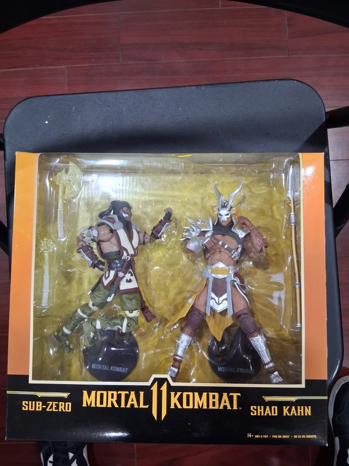 "Paquete de 2 figuras McFarlane Toys Mortal Kombat 11 Sub Zero vs Shao Kahn 7"" NUEVO Foto 1 de 1