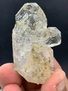 Beautiful gemmy window quartz crystal lovely piece good quality - Picture 1 of 5