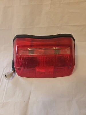 Conjunto de luces traseras Yamaha Venture Royal XVZ1300 1987 Foto 1 de 4