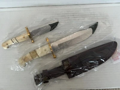 Timber Rattler Bowie 2 Knife Set New Full Tang Fixed Blade and Leather Sheath - Image 1 of 4