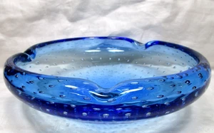 MCM pesado grande/enorme Murano? Cenicero azul vidrio artístico 9+" con burbujas controladas - Imagen 1 de 5