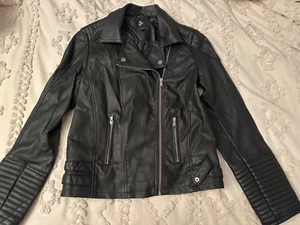 Art Class Faux Leather Moto Jacket Girls Youth XL Black Zipper Pockets - Picture 1 of 6