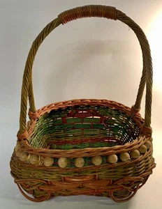 Vintage Wicker Gathering Basket with Wooden Beads  Green Brownish Red - Bild 1 von 11