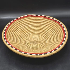 "Cesta bobina tejida a mano con borde de cuentas rojo blanco negro 10,5"" decoración boho rústica" - Imagen 1 de 7