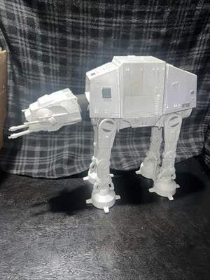 Star Wars Micro Galaxy Squadron AT AT Walker SERIE 2 (A) Foto 1 de 4