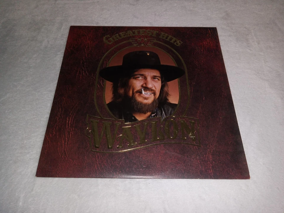 1979 VG+ Waylon – Greatest Hits AHL1-3378 LP (Waylon Jennings) - Image 1 of 4