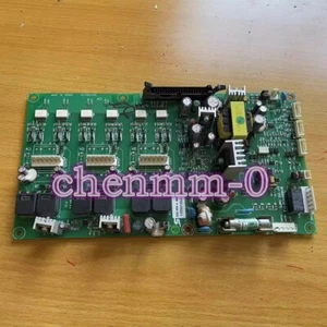 1 pieza usado LS Inverter IS5 serie 30/45/55/75KW placa de gatillo #YY - Imagen 1 de 3