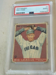 1933 GOUDEY #7 TED LYONS PSA GOOD 2 BASEBALL CARD.