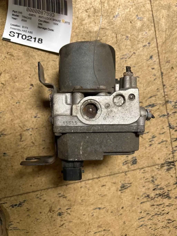 Anti-lock Brake Parts CHEVY GEO TRACKER 99 00 01 02 03 04 - Image 1 of 4